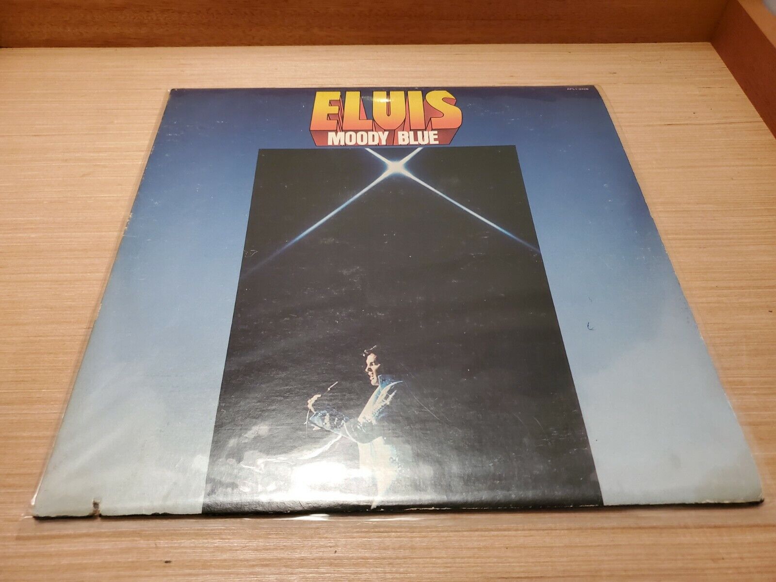 Elvis "moody Blue" 1977 Blue Vinyl Record! Rca Rock N' Roll!